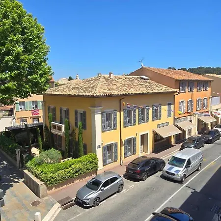 Chic Duplex In With Parking Apartment *